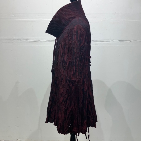 Plum and black iridescent, crinkle shell jacket - Picture 6 of 10